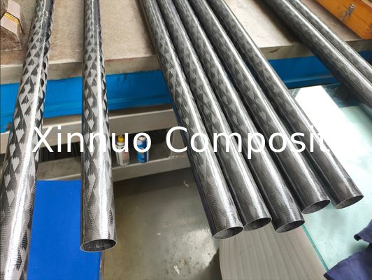 Tubes composites en fibres de carbone T700 à faible degré d'angle