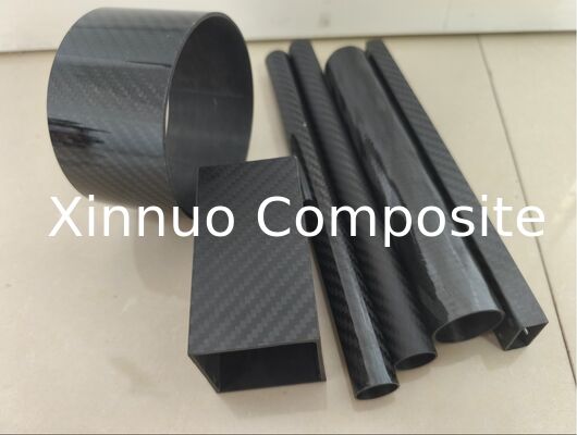 Fabrication de tubes en fibre de carbone de taille T300 sur mesure