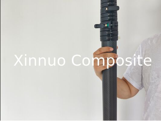 Perche télescopique de nettoyage de vitres en fibre de carbone de haute rigidité de 20 m (65 pieds) de Chine